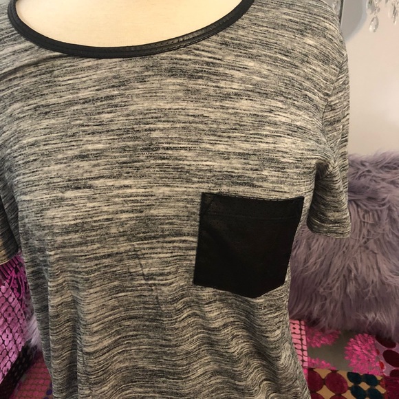 Grey with black pocket Short Sleeve Shirt - Picture 3 of 4